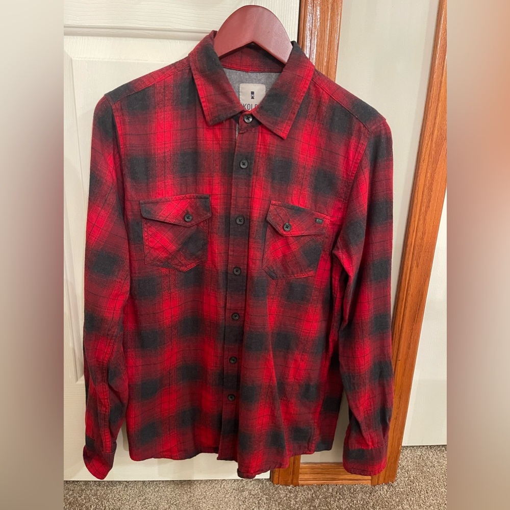 Red and Grey Kolby Button Up Shirt Size Small Men’s.